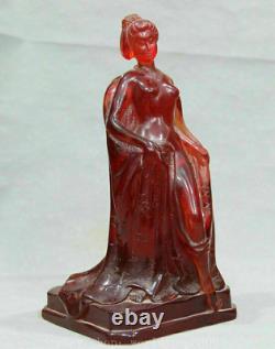 Sculpture de siège de femmes de beauté du palais de la dynastie des 11 belles chinoises en ambre rouge taillée