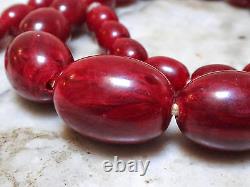Superbe Collier Antique Vintage Red Cherry Amber Bakelite 27g