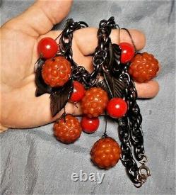 Véritable Antique Cherry Bakelite Collier Amber Cherry Framboises Feuilles Noires