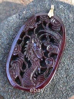 Vieux Chinois 14k Or Rouge Cerise Amber Bakelite Sculpté Dragon Pendentif Percé