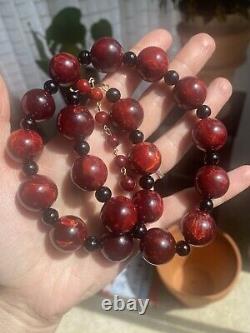 Vintage Bakelite Necklace Grandes Perles De Marbre Cerise Noire Ambre Catalin Nouveau Vieux