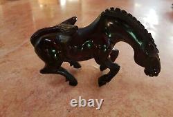 Vintage Chinois Sculpté Cerise Rouge Ambre Acrylique Cheval Statue Figurine Animale