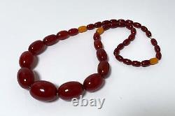Vinture Cherry Amber Bakelite Marbled Oval Bead Necklace 63,8gm Faturan Prayer